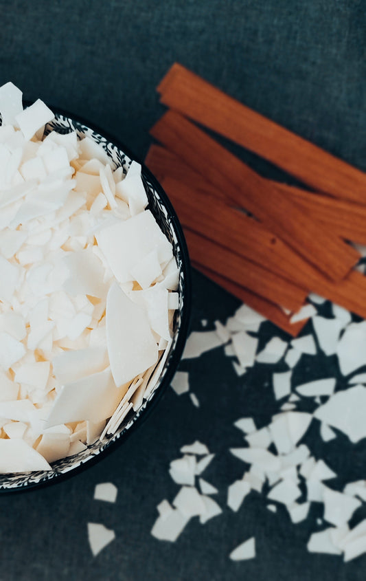 🌿 Natural vs. Paraffin Wax: Why Pay More Once for Quality, Not Three Times for Less